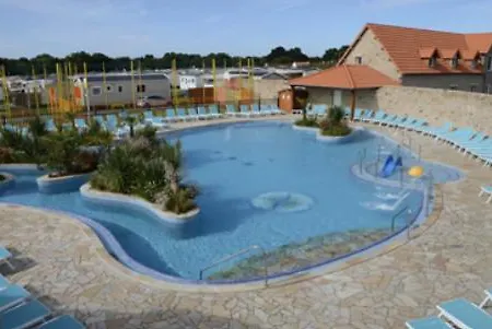 Mobil-home 5 Personnes Kamp alanı