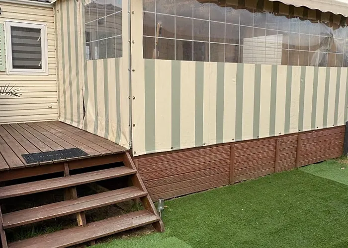 Mobil-home 5 Personnes *